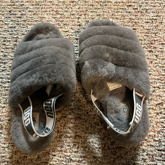 Uggs - Picture 3 of 3